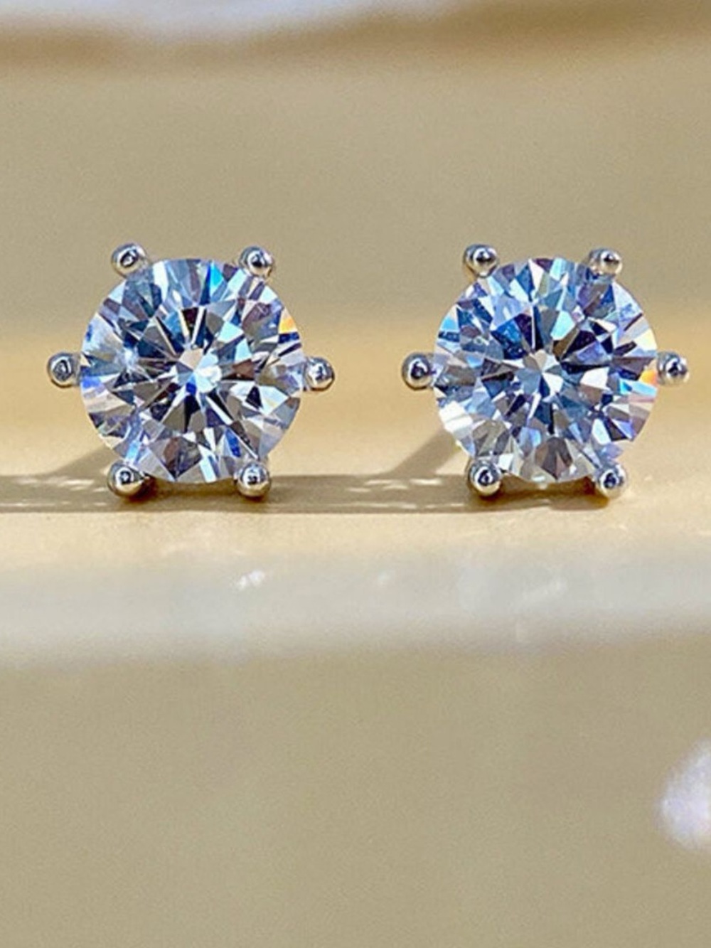 2CT Moissanite Round Stud Earrings 925 Sterling Silver Solitaire Certificate